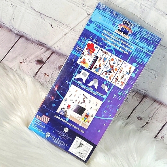 🆕️NWT Warner Bros. Looney Tunes Space Jam New Legacy Peel Sticker Wall Decals - Picture 10 of 12